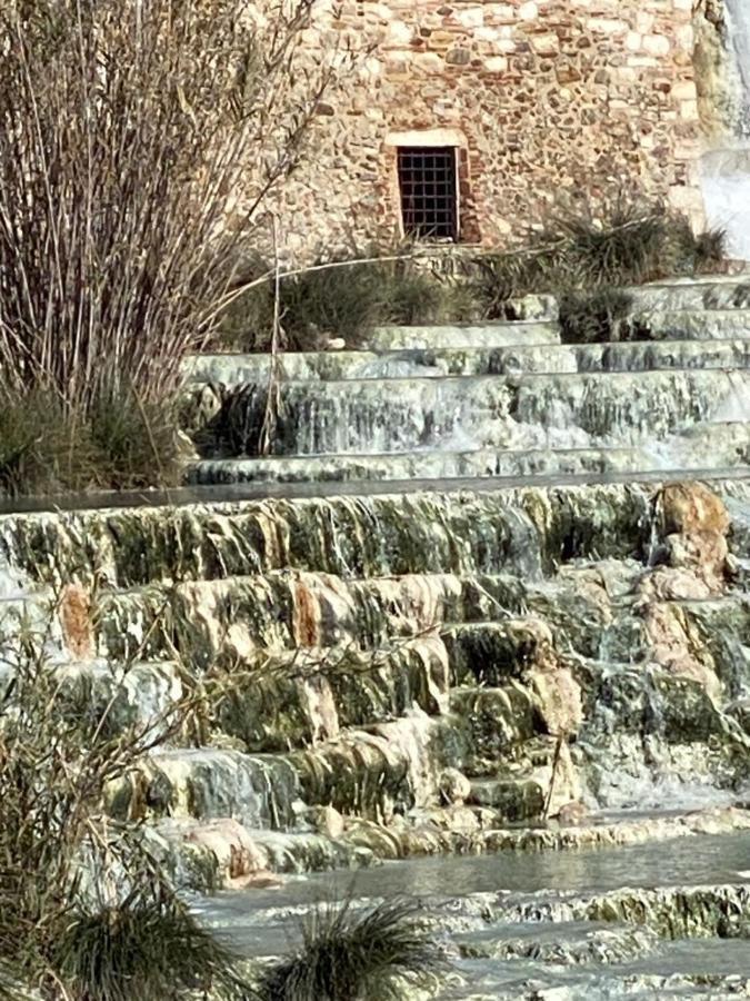 Vacanze Terme Di Saturnia มอนเตเมราโน ภายนอก รูปภาพ